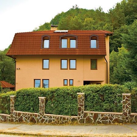Penzion Pod Brezinou Trencin Luaran gambar